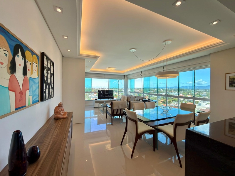 Apartamento com vista serra e mar: 7ª foto da galeria de imagens do imóvel