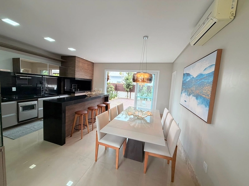 Sobrado em condominio com vista para o lago: 4ª foto da galeria de imagens do imóvel