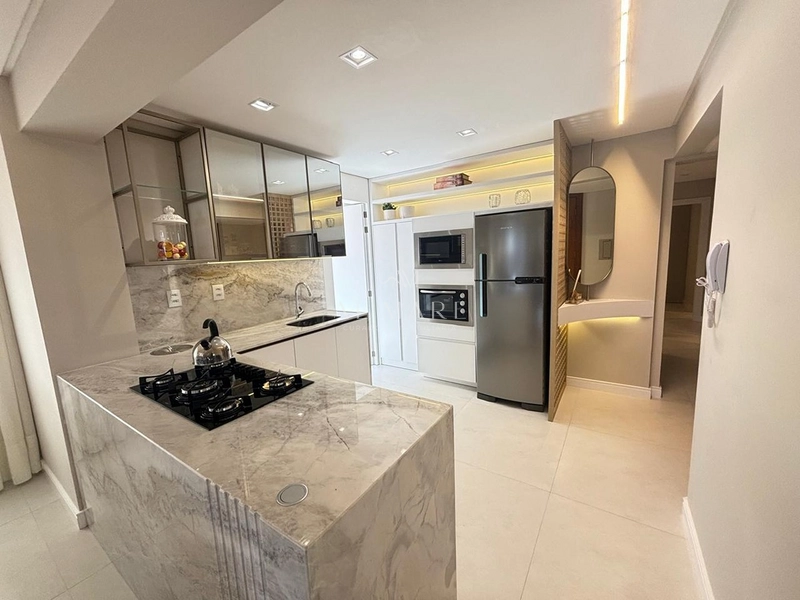 Apartamento no centro: 2ª foto da galeria de imagens do imóvel