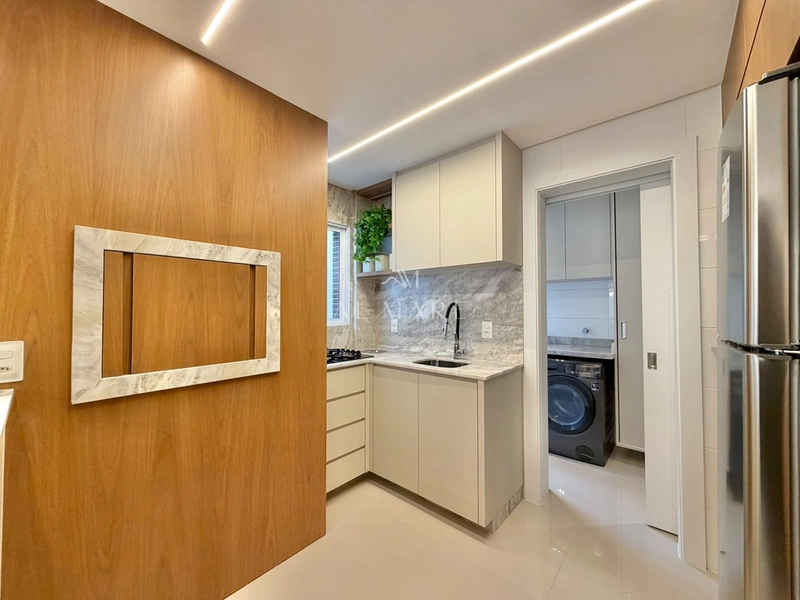 Apartamento mobiliado e decorado dois dormitórios e duas vagas de garagem : 9ª foto da galeria de imagens do imóvel
