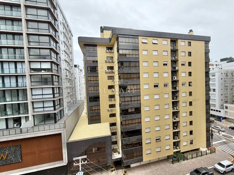 Apartamento mobiliado e decorado dois dormitórios e duas vagas de garagem : 6ª foto da galeria de imagens do imóvel