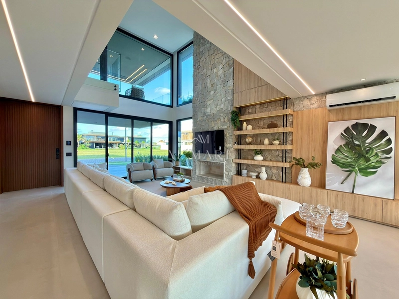 Casa em condominio : 4ª foto da galeria de imagens do imóvel