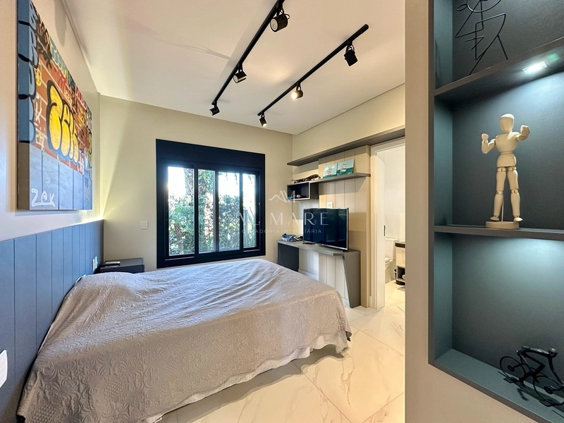 casa em condomínio com quadro suítes, piscina, automatização e sala de tv: 21ª foto da galeria de imagens do imóvel