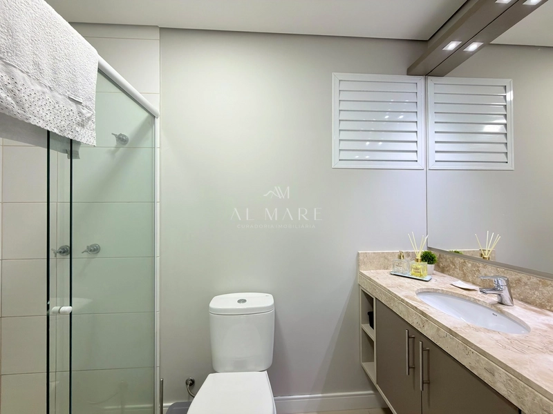 APARTAMENTO À VENDA EM CAPÃO DA CANOA! 1 SUÍTE • MOBILIADO E DECORADO • INFRA COMPLETA: 5ª foto da galeria de imagens do imóvel