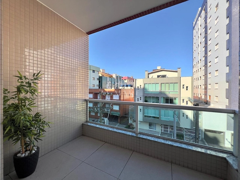 apartamento 2 dormitórios sendo um suíte com box com cem metros privativos : 2ª foto da galeria de imagens do imóvel