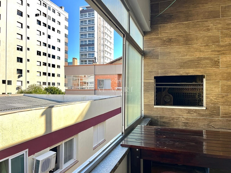 apartamento 2 dormitórios sendo um suíte com box com cem metros privativos : 70ª foto da galeria de imagens do imóvel