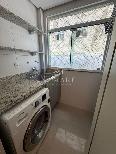 Apartamento mobiliado e decorado: 3ª foto da galeria de imagens do imóvel