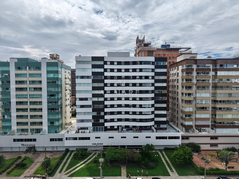 Apartamento três dormitórios : 3ª foto da galeria de imagens do imóvel