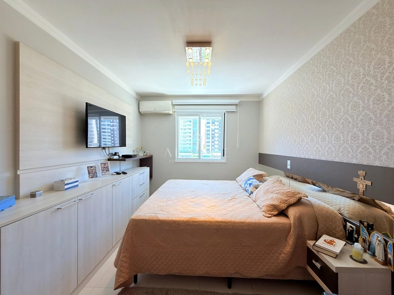 Apartamento três dormitórios : 19ª foto da galeria de imagens do imóvel