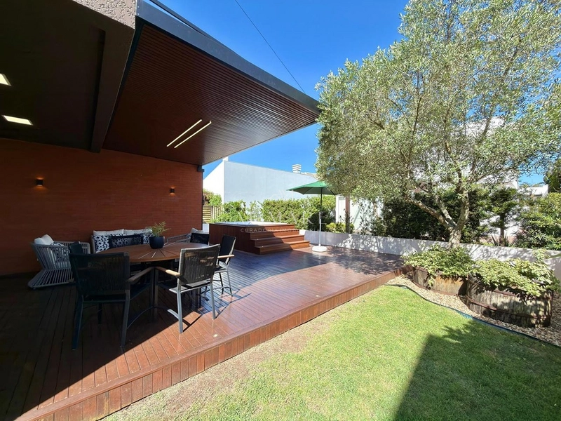 Casa em Condomínio com ofurô : 17ª foto da galeria de imagens do imóvel