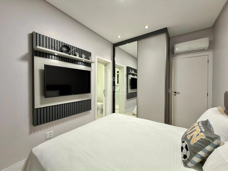 Casa em Condomínio com ofurô : 24ª foto da galeria de imagens do imóvel