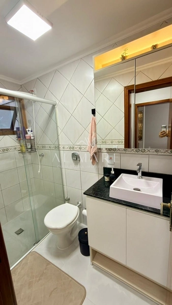 Apartamento um dormitório mobiliado com box : 9ª foto da galeria de imagens do imóvel