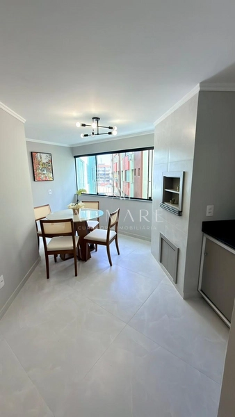 Apartamento um dormitório mobiliado com box : 3ª foto da galeria de imagens do imóvel