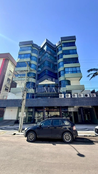 Apartamento um dormitório mobiliado com box : 11ª foto da galeria de imagens do imóvel