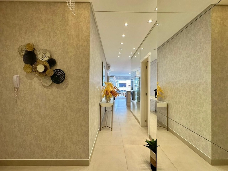 Apartamento alto padrão : 15ª foto da galeria de imagens do imóvel