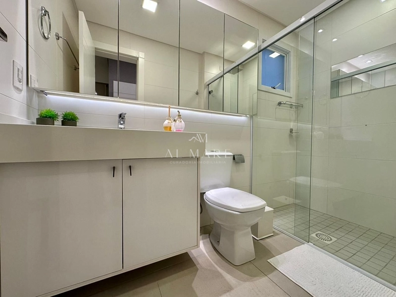 Apartamento alto padrão : 17ª foto da galeria de imagens do imóvel