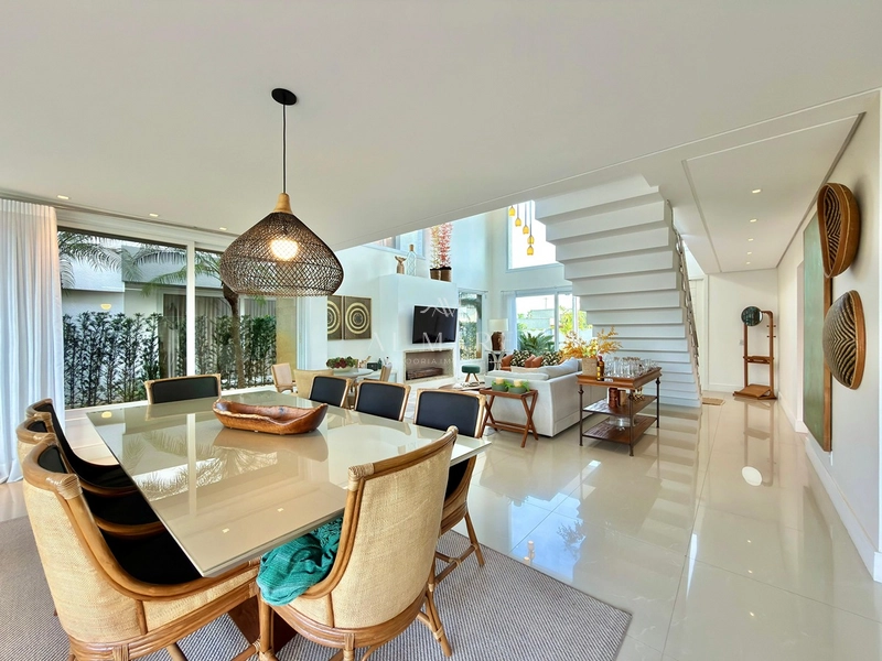 Casa beira lago em Condomínio: 12ª foto da galeria de imagens do imóvel
