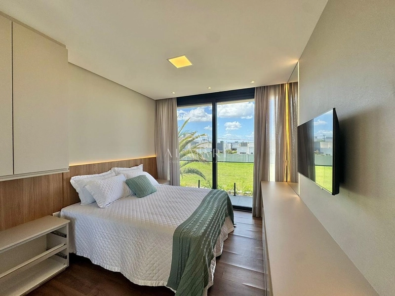 Casa magnifica: 10ª foto da galeria de imagens do imóvel