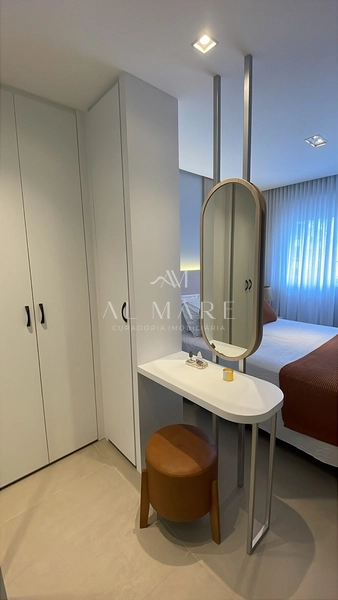 Apartamento de frente duas suítes mobiliado e decorado com infraestrutura no rooftop : 15ª foto da galeria de imagens do imóvel