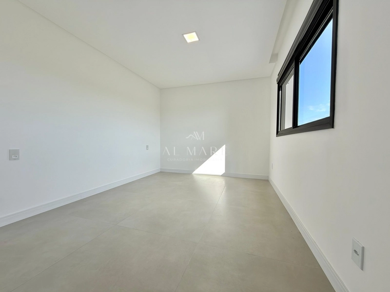 Casa Sobrado : 27ª foto da galeria de imagens do imóvel