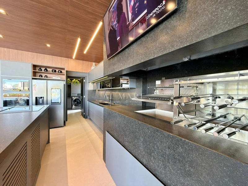 Casa de esquina beira de lago a venda: 13ª foto da galeria de imagens do imóvel