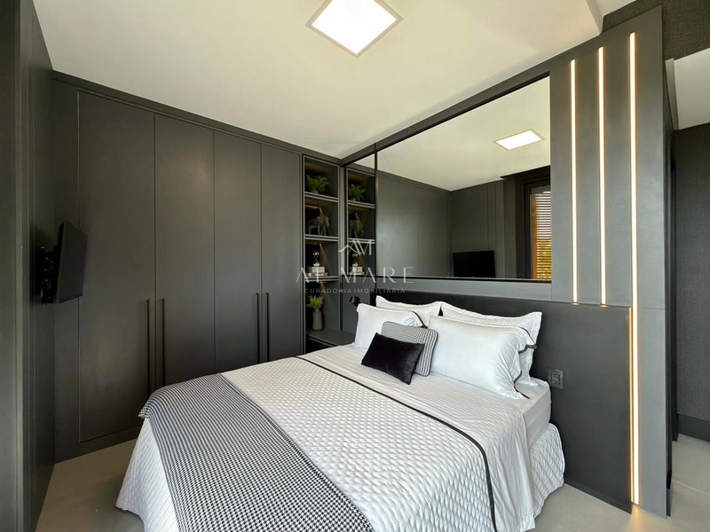 Casa de esquina beira de lago a venda: 21ª foto da galeria de imagens do imóvel