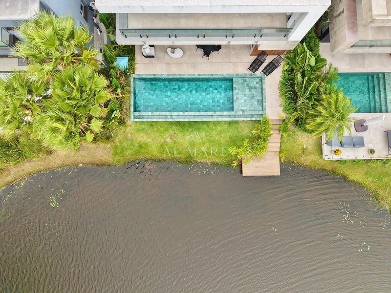 Sobrado Beira Lago: 24ª foto da galeria de imagens do imóvel