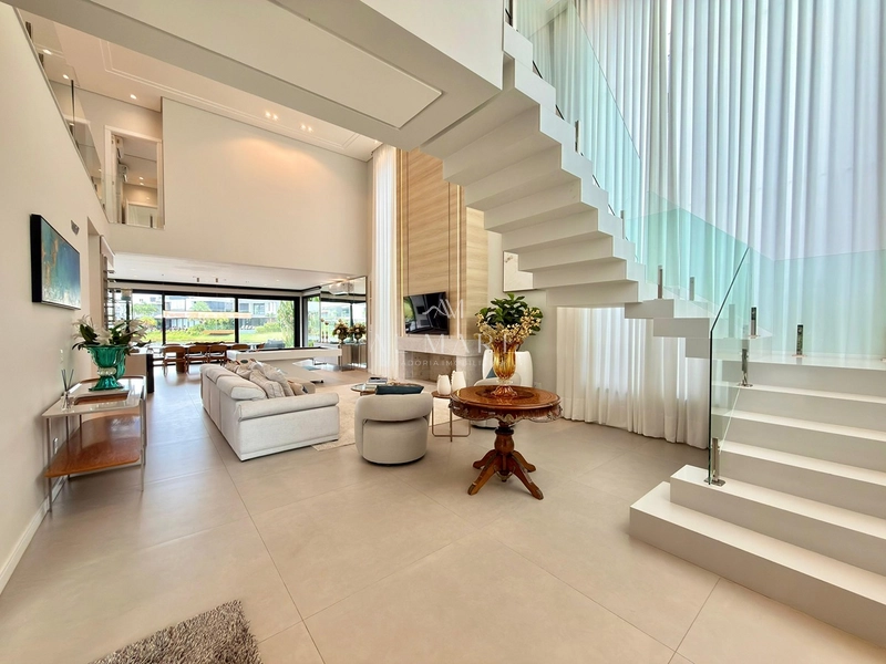 Sobrado Beira Lago: 10ª foto da galeria de imagens do imóvel