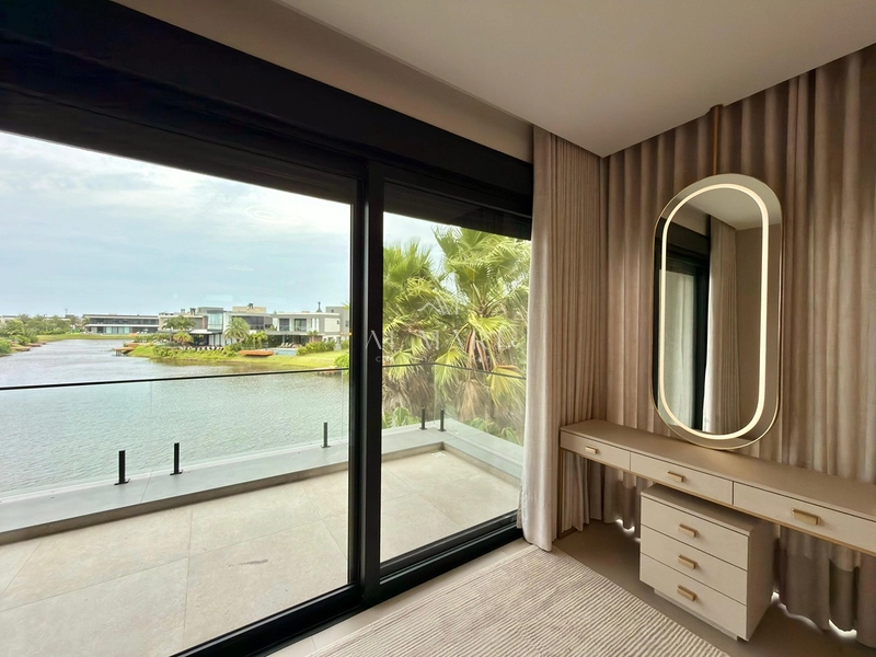 Sobrado Beira Lago: 13ª foto da galeria de imagens do imóvel