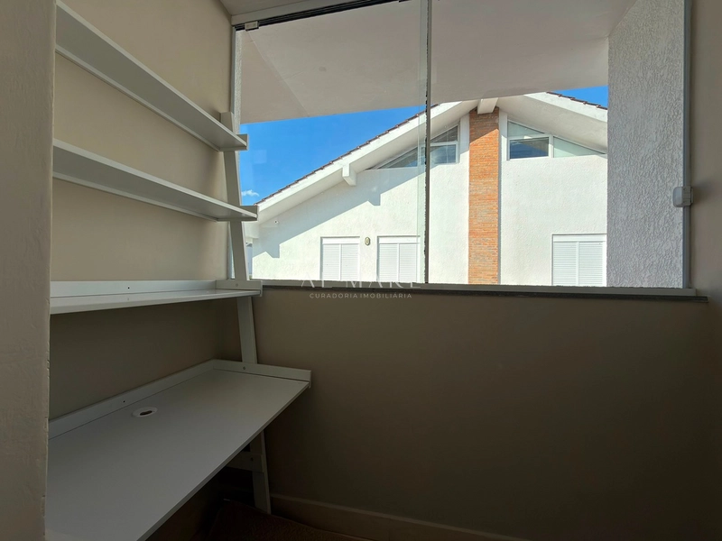 casa em Condomínio com quatro suítes, piso aquecido e fogo de chão: 42ª foto da galeria de imagens do imóvel