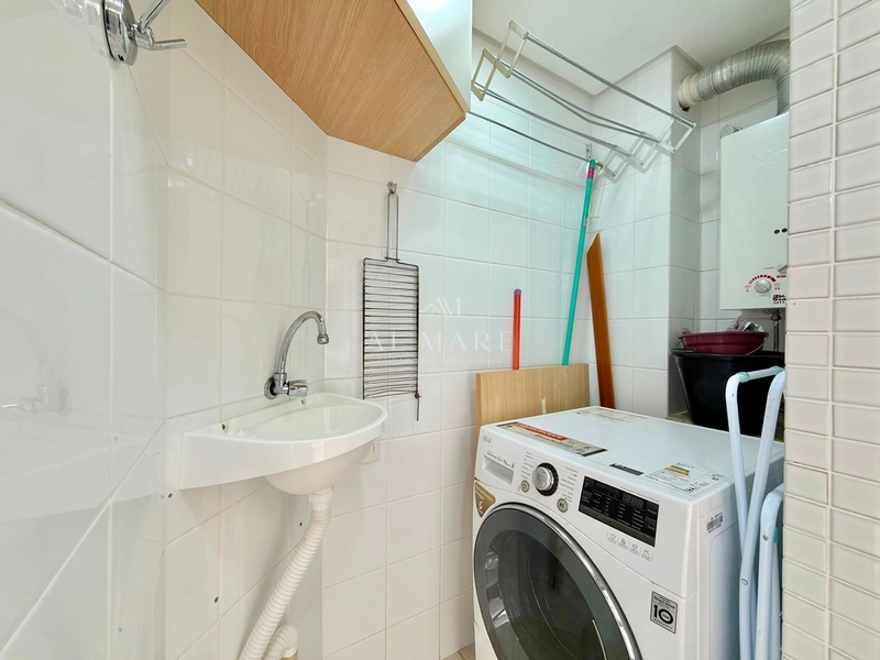 Apartamento de dois dormitórios com vaga de garagem e deposito : 12ª foto da galeria de imagens do imóvel