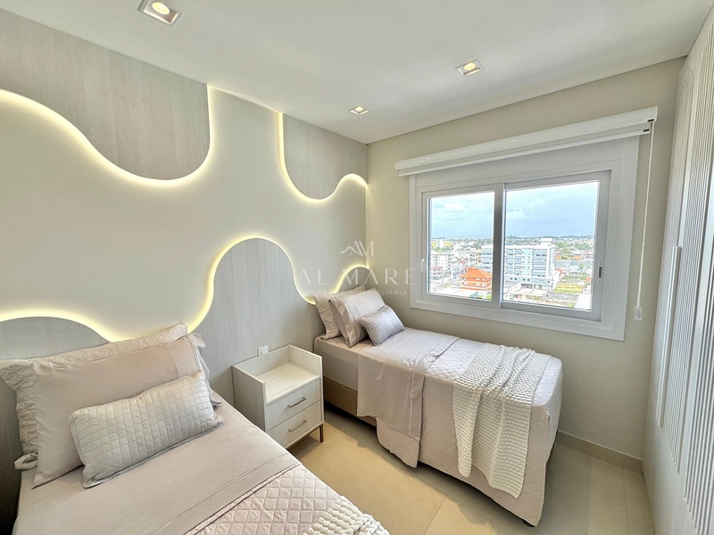 Apartamento na navegantes com vista para o por do sol: 3ª foto da galeria de imagens do imóvel