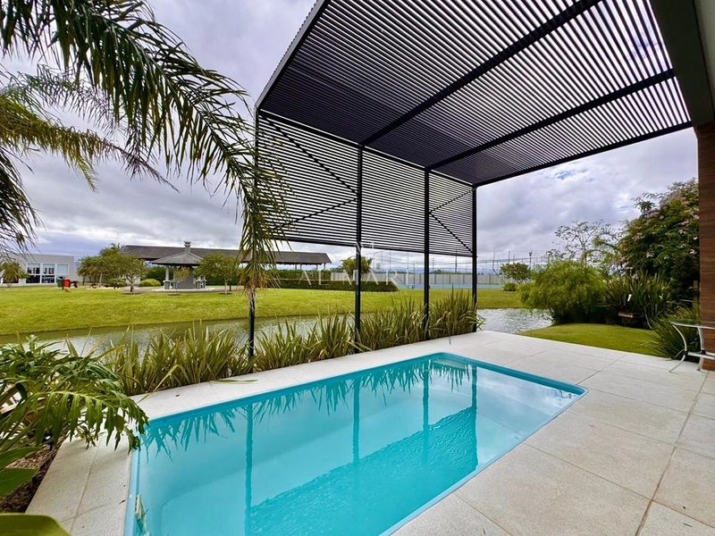 Casa em condominio: 1ª foto da galeria de imagens do imóvel
