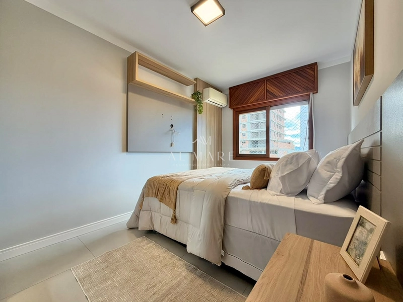 apartamento com sacada de frente mobiliado e decorado vista mar : 24ª foto da galeria de imagens do imóvel