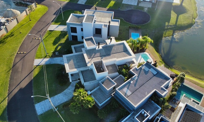 Casa a venda em condomínio Fechado em Xangri-lá. Beira Lago e com 4 suítes individuais. : 17ª foto da galeria de imagens do imóvel