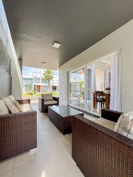 Casa em condomínio fechado na praia de Xangri-lá!: 10ª foto da galeria de imagens do imóvel