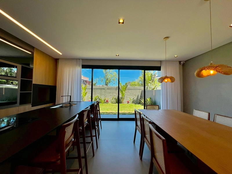 Sobrado incrível, mobiliado e decorado com vista incrível do Lago no Condomínio Sunset em Xangri-lá. : 10ª foto da galeria de imagens do imóvel