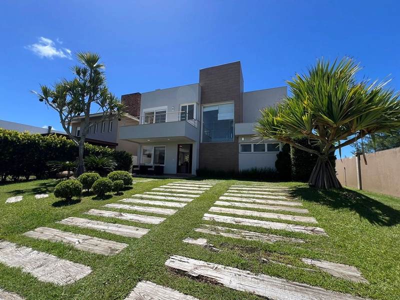 Incrível Sobrado à Venda no Condomínio a Beira Mar Atlântico Villas Club. : 1ª foto da galeria de imagens do imóvel