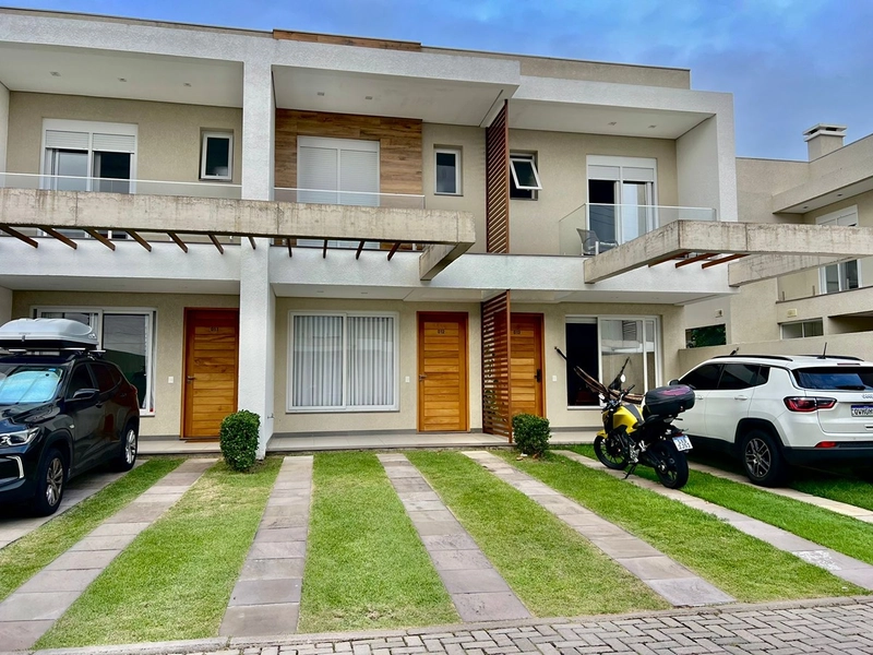 Excelente Casa à venda em condomínio fechado em Capão da Canoa! : 2ª foto da galeria de imagens do imóvel