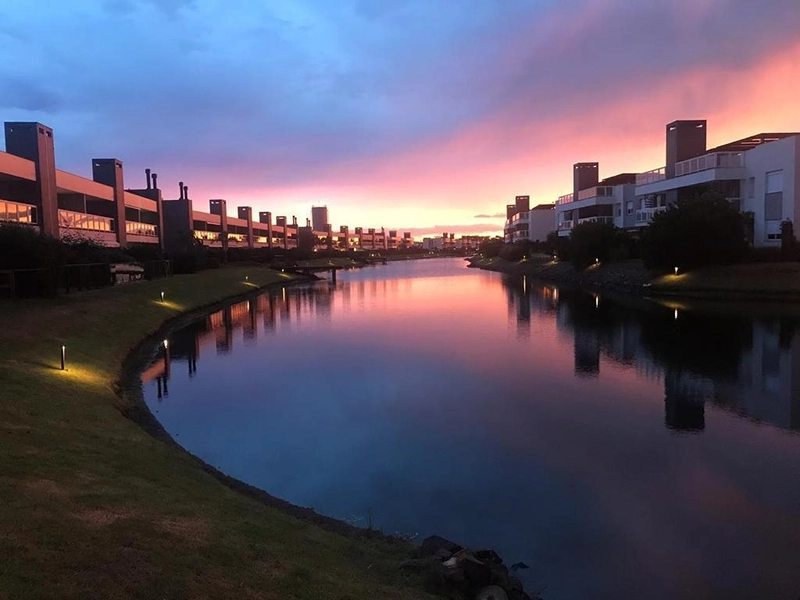 Incrível apartamento de esquina, beira lago no Condomínio Rossi Atlântida! : 11ª foto da galeria de imagens do imóvel