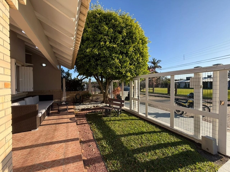 Excelente casa perto do mar no centro de Xangri-lá! : 5ª foto da galeria de imagens do imóvel