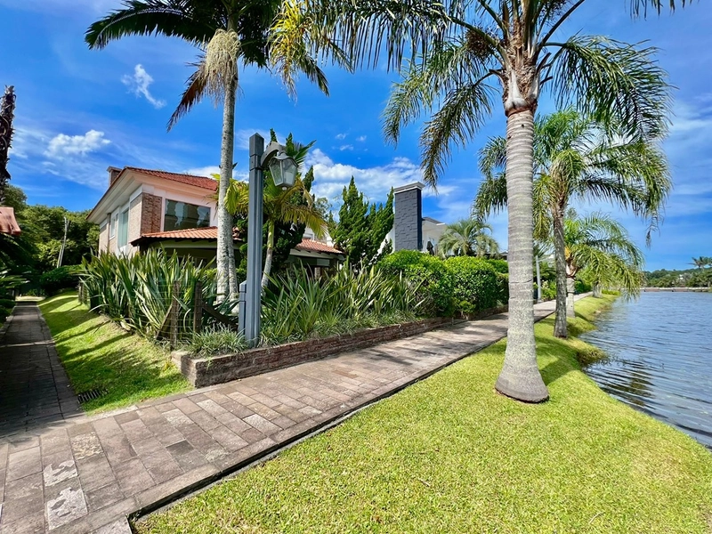 Sobrado beira lago no Condomínio Atlântida Ilhas Park em Atlântida - Xangri-lá!: 10ª foto da galeria de imagens do imóvel