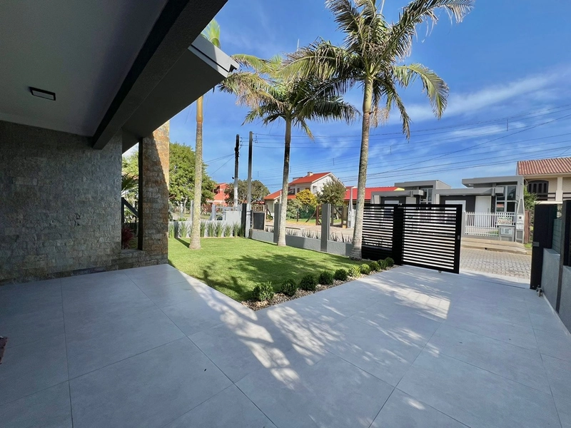 Maravilhosa casa à venda na Praia de Xangri-lá, próximo do mar e dos principais comércios. : 27ª foto da galeria de imagens do imóvel