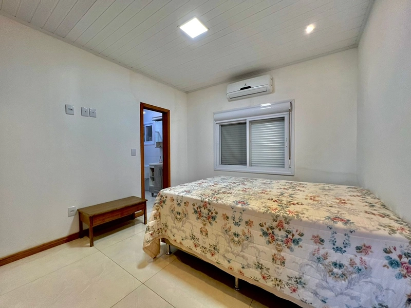 Casa à venda em Xangri-lá, no centro, lado Mar e de esquina com Alameda. Próximo do Mar. : 20ª foto da galeria de imagens do imóvel