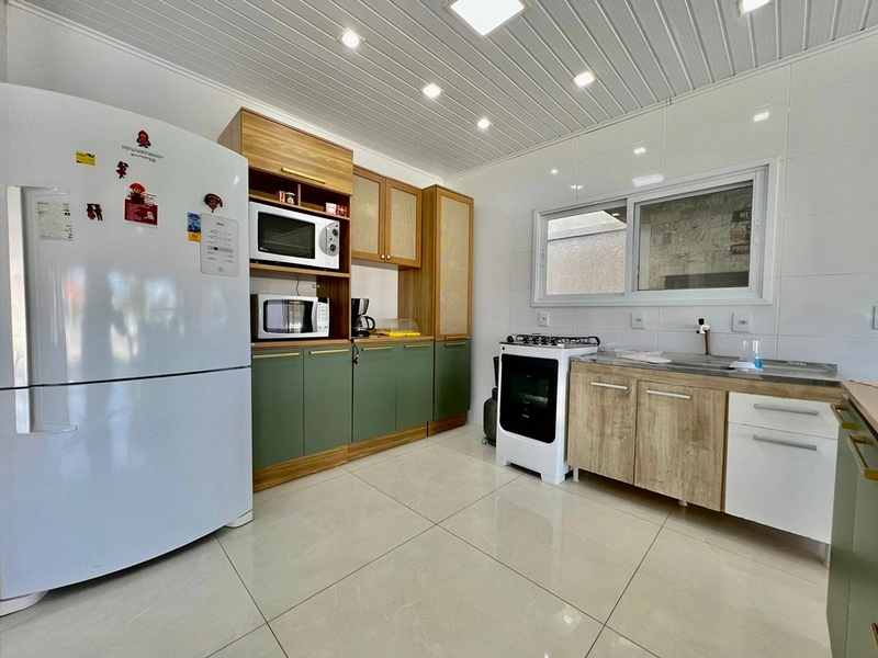Casa à venda em Xangri-lá, no centro, lado Mar e de esquina com Alameda. Próximo do Mar. : 11ª foto da galeria de imagens do imóvel