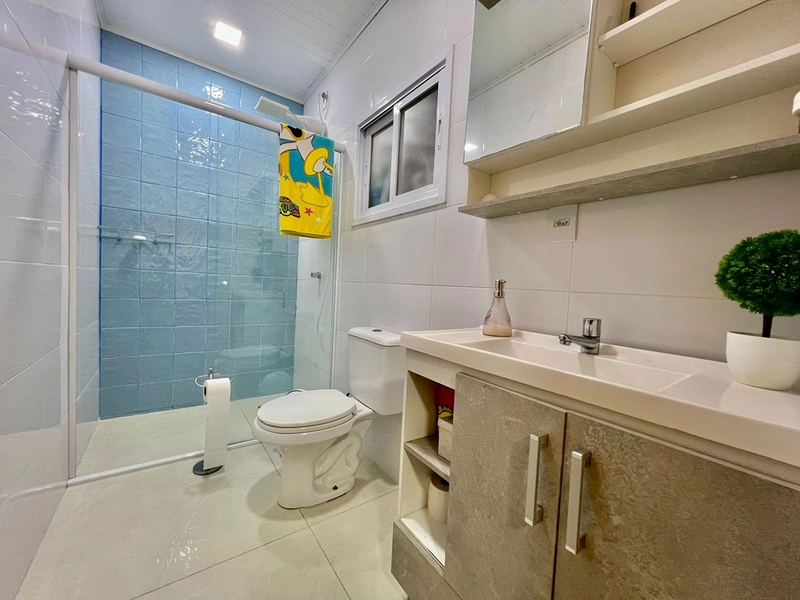 Casa à venda em Xangri-lá, no centro, lado Mar e de esquina com Alameda. Próximo do Mar. : 17ª foto da galeria de imagens do imóvel