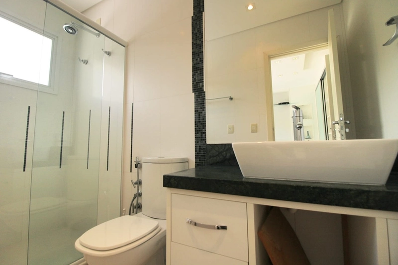 Mansão Beira Lago com 6 suítes à Venda no Ilhas Park em Atlântida.: 25ª foto da galeria de imagens do imóvel