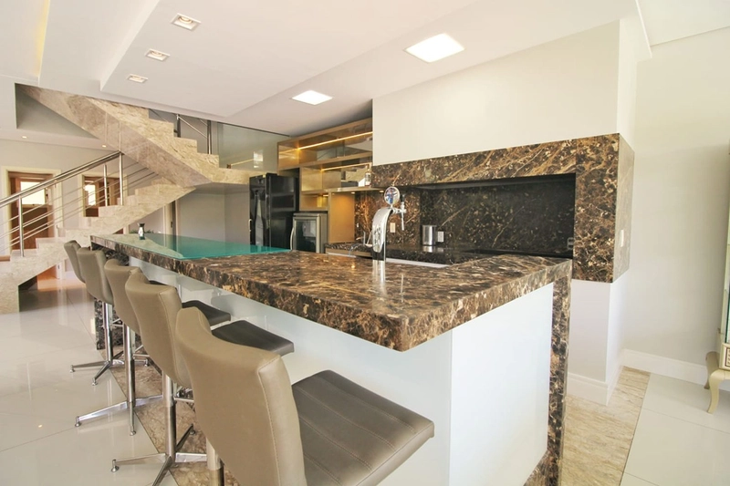 Mansão Beira Lago com 6 suítes à Venda no Ilhas Park em Atlântida.: 12ª foto da galeria de imagens do imóvel