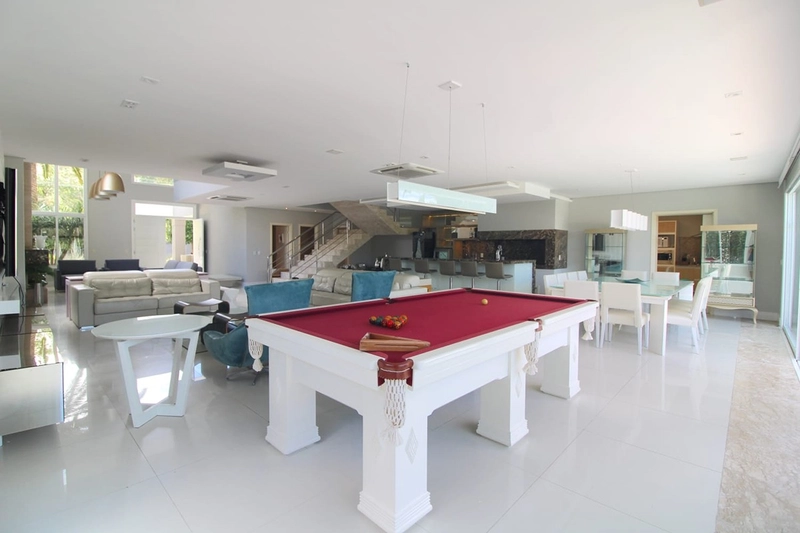 Mansão Beira Lago com 6 suítes à Venda no Ilhas Park em Atlântida.: 15ª foto da galeria de imagens do imóvel