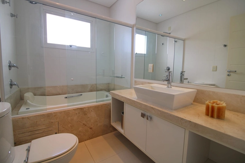 Mansão Beira Lago com 6 suítes à Venda no Ilhas Park em Atlântida.: 23ª foto da galeria de imagens do imóvel